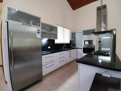 Se Vende Casa En San Miguel Country Club, Maturin