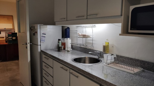 Imagen 7 de 17 de Casa En Venta, A Nuevo! Con Jardin 10 X 15 Al Fondo!