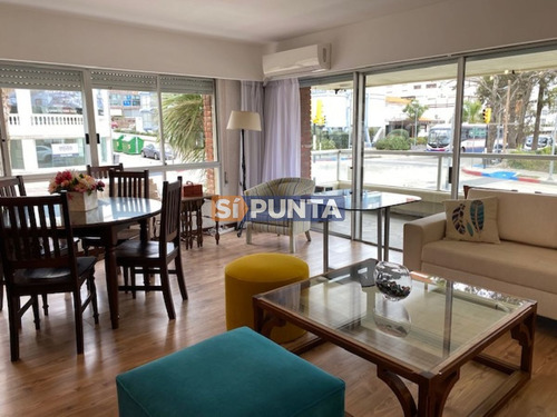 Imagen 6 de 25 de Península, Edificio Caleta