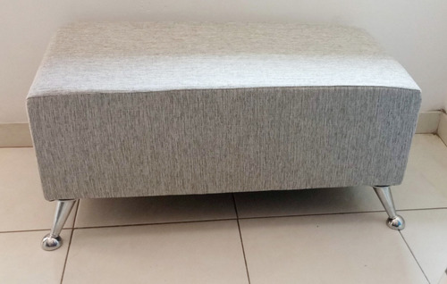 Imagen 1 de 9 de Puff Cubo Chenille Antide 80x40 Patas Metalica Varios Colore
