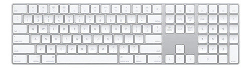 Teclado Apple Magic Keyboard con teclado numérico QWERTY inglés US color blanco