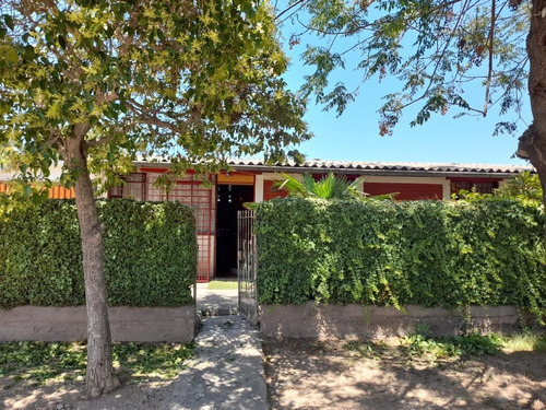 Se Vende Casa Esquina En Pje. Luis Uribe, Maipu