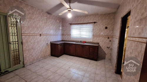 Casa Con Tres Habitaciones