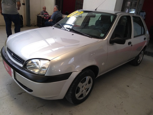 Ford Fiesta 1.0 Street 8v (raridade)