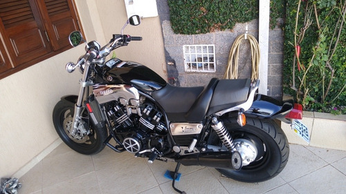 Imagem 7 de 13 de Yamaha Vmax1200
