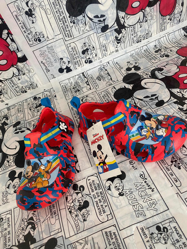 Zapatos Playeros De Mickey Mouse De Color Rojo