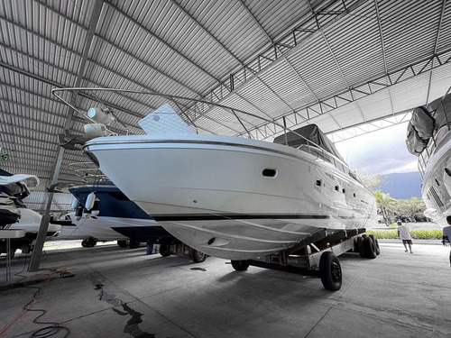 Ferretti 55 / 2002 Com Motores Volvo D13-900