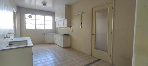Imagen 3 de 12 de Alquiler Apartamento 2 Dormitorios Mas Servicio En El Centro