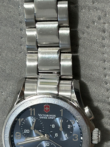 Relógio Victorinox Maverick Cronógrafo Preto Azul-aço Preto (Usado)