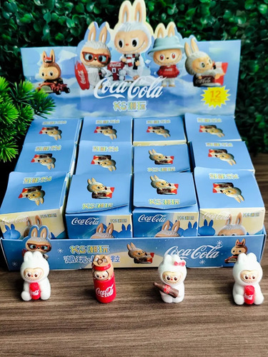 Llavero Labubu Coca Cola 4 Cmts Blanco