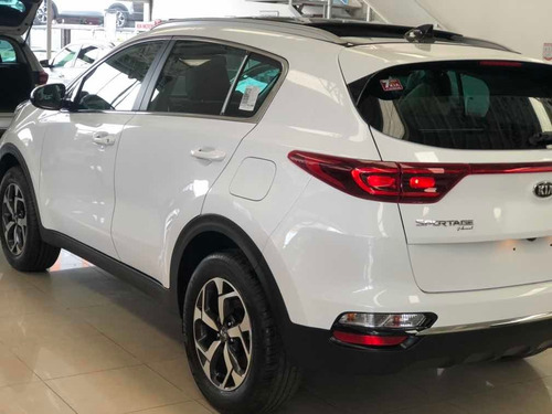 Kia Sportage Vibrant Aut Techo En Cristal Modelo 2022