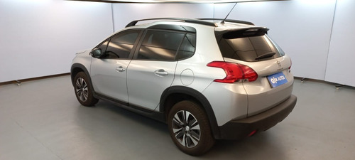 Imagen 8 de 16 de Peugeot 2008 1.6 Feline Tip 2022