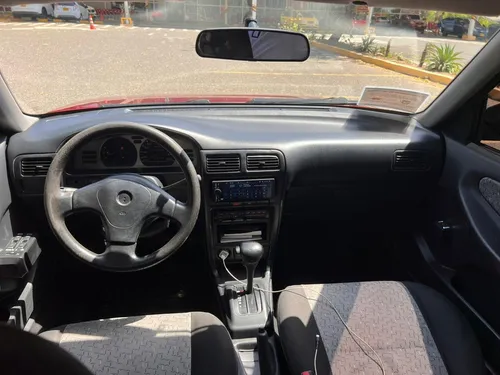 Nissan Sentra 1.6 B13