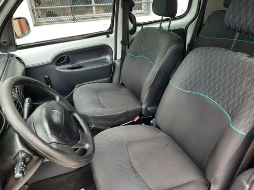 Renault Kangoo 1.6 Furgon Ph3 Confort 5as Lc 2015