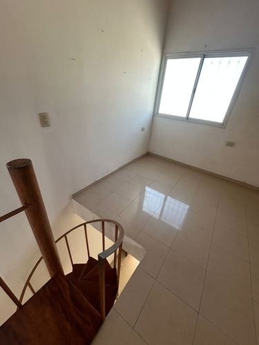 Venta Ph 2 Amb Refaccionado A Nuevo Lanús Oeste