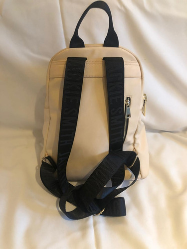 Mochila Jackie Smith Divina. Color Natural. Usada Impecable Crema Liso