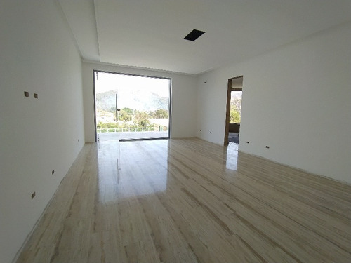 Imagen 25 de 30 de Adriana Atienzo Vende | Casa En Terrazas Del Country (foc-1267)
