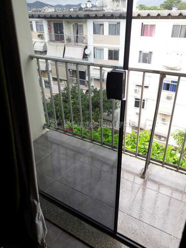 Oportunidade, Apartamento De 3 Quartos Com Suíte No Condomínio Da Aeronáutica - Vvap30152