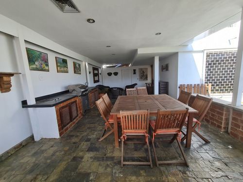 Imagen 8 de 15 de Bella Casa En Santa Ana Lista Para Mudarse Inf 0414 3305923