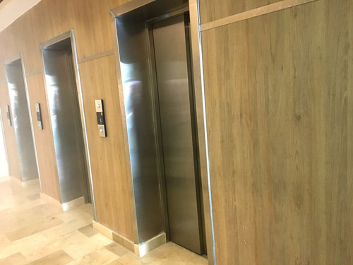 Penthouse En Venta En Urbanizacion Real