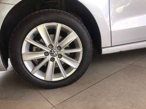 Imagen 14 de 20 de Volkswagen Polo Comfortline 4 P Automático 2018 Usado Premiu