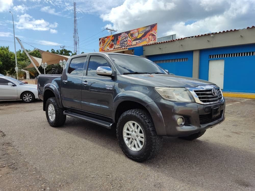 Imagen 4 de 14 de Toyota Hilux Kavak