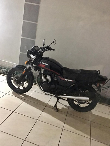 Imagem 2 de 6 de Honda Cb