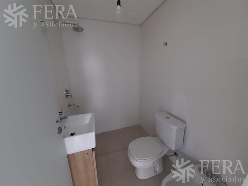 Imagen 3 de 18 de Venta De Departamento 1 Ambiente En Crucesita (28815)