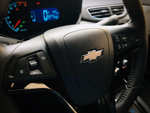 Chevrolet Onix Ltz 1.4 Automático Vermelha - 2017