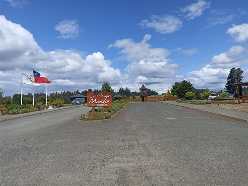 Venta Casa En Condominio De 6 Dorm. En Frutillar