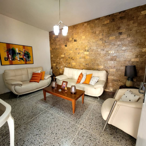 Oportunidad Casa En Venta/ Urbanización San Miguel Maracay/ Pg1112