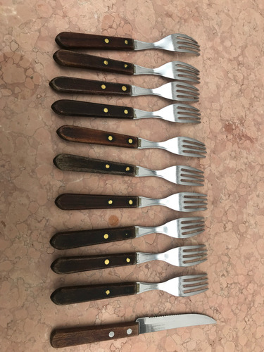 Cubiertos Tramontina Brasil 11 Piezas (10 Tenedores Y 1 Cuch Plateado (Usado)