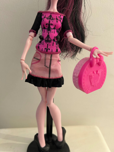 Draculaura Viaje A Scaris (Usado)