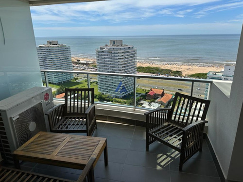 Espectacular Apartamento Con Vista Al Mar!!