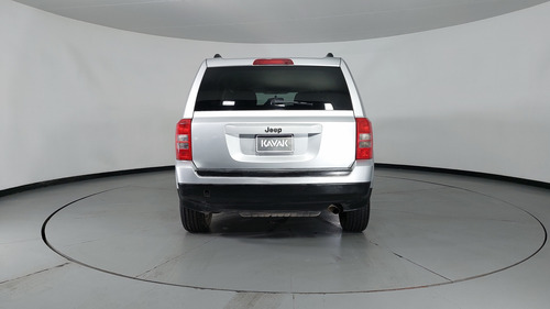 Jeep Patriot 2.4 LATITUDE FWD ATX