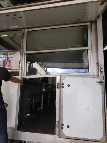 Imagen 4 de 12 de Furgones Para Feria, Food Truck Fabricamos A Su Gusto