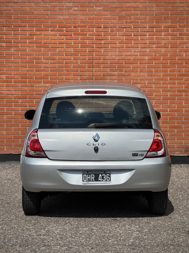 Renault Clio 1.2 Mio Confort Plus Abs Abcp
