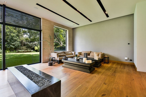 Imagen 3 de 17 de Residencia En Venta En Jardines Del Pedregal
