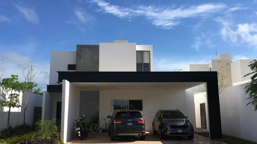 Casa En Venta Arborea Conkal | Entrega Inmediata |