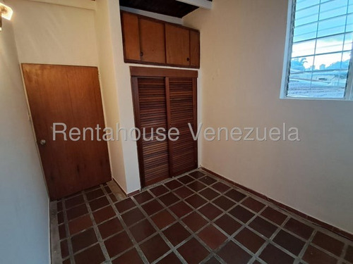 Alquielr De Agradable Anexo En Prados Del Este. Mls 25-10659. Mjs.