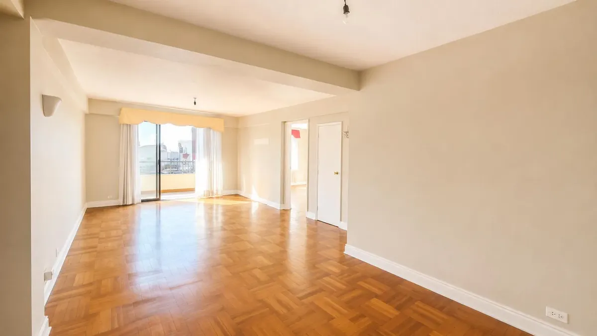 Imagen 1 de 16 de Se Vende Amplio Departamento Plaza Victoria Valparaiso