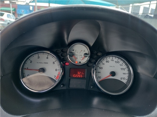 Imagem 10 de 12 de Peugeot 207 1.4 Xr 8v Flex 2p Manual
