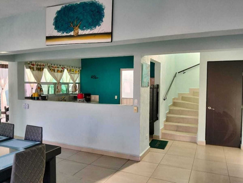 Casa En Venta, Club De Golf Santa Fe Xochitepec, 5 Recamaras