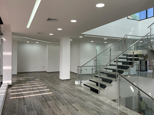 Edificio A Estrenar (solo Cliente)