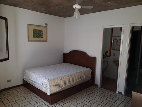 Imagem 9 de 14 de Casa Na Praia, 5 Suítes Com Piscina E Churrasqueira