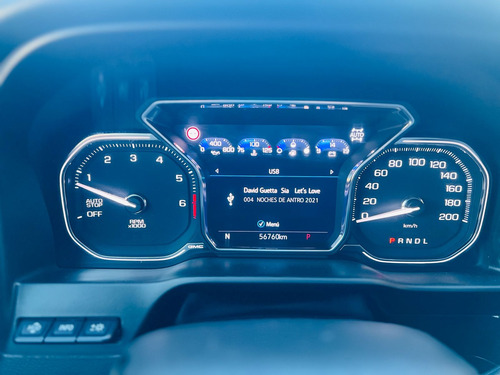 GMC Sierra 6.2 Denali Dvd At