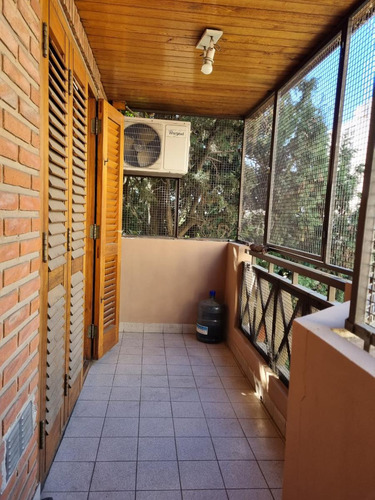 Departamento En Alquiler Con Espacio Guarda Coche - Wilde