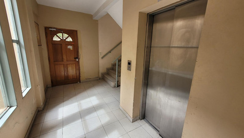 Venta De Edificio Sobre Calle Alem Al 700, Morón