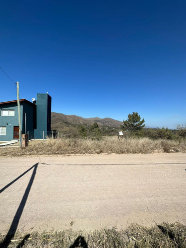 Terreno En Venta En Villa Giardino Sierras De Cordoba