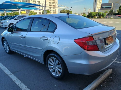 Honda Civic 2.0 Lxr Flex Aut. 4p